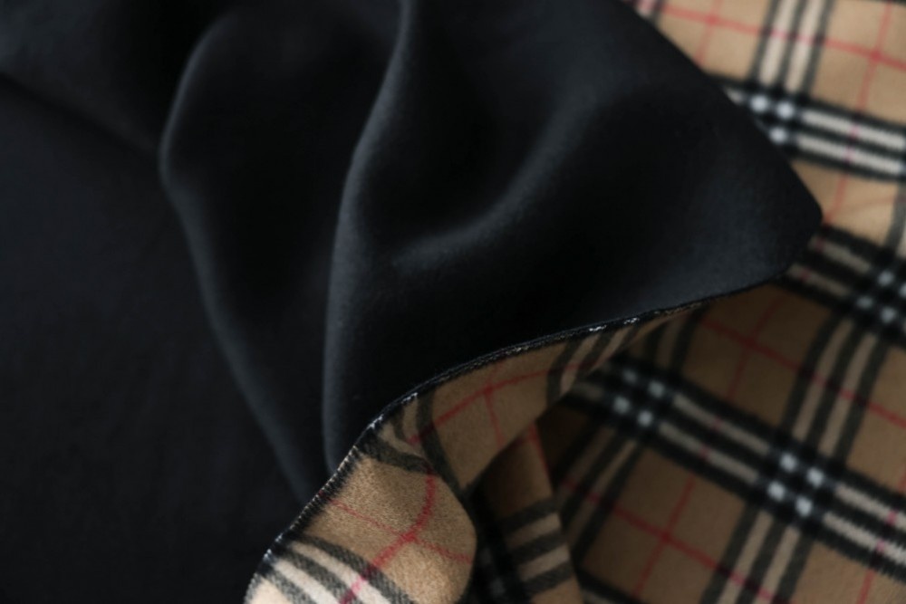 фото принадлежит магазину Ткани из Италии