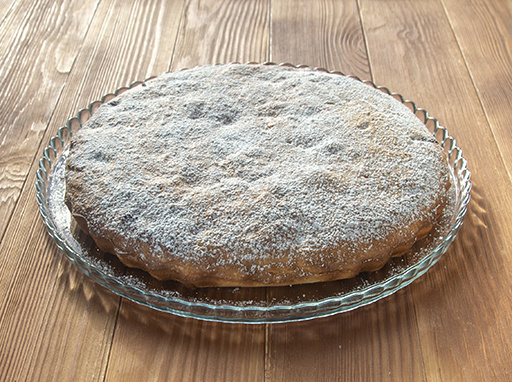 Сметанный пирог с вишней