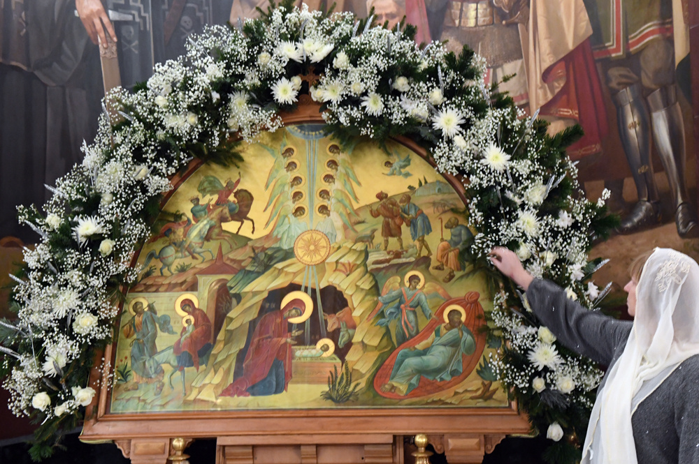    Рождество в Храме Христа Спасителя в Москве. Фото: РИА Новости/ Сергей Пятаков