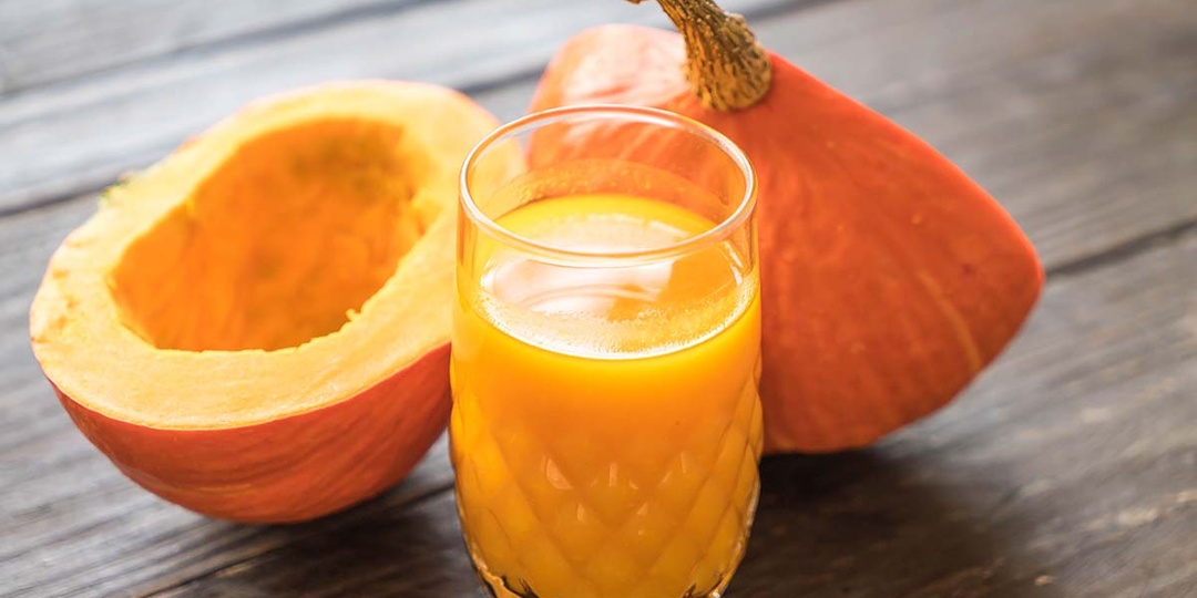 Вкусная польза: закатываем тыквенный сок на зиму