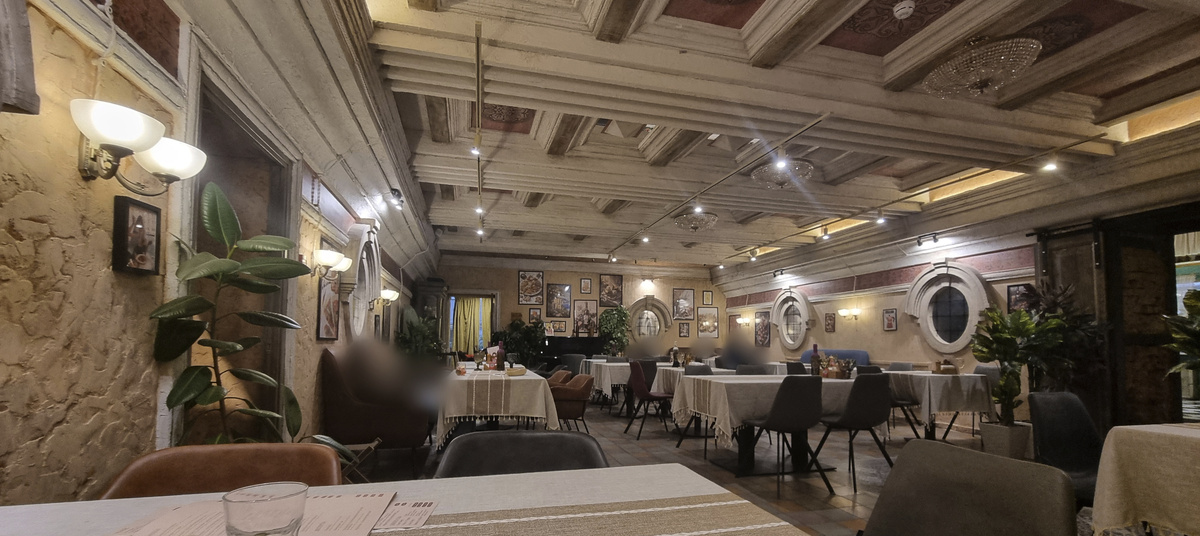 "Porta Rossa", второй зал, интерьер, без цветокора