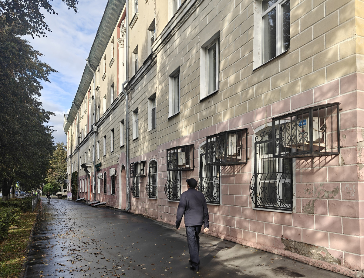"Домик с башенкой". Фото автора. Листайте карусель