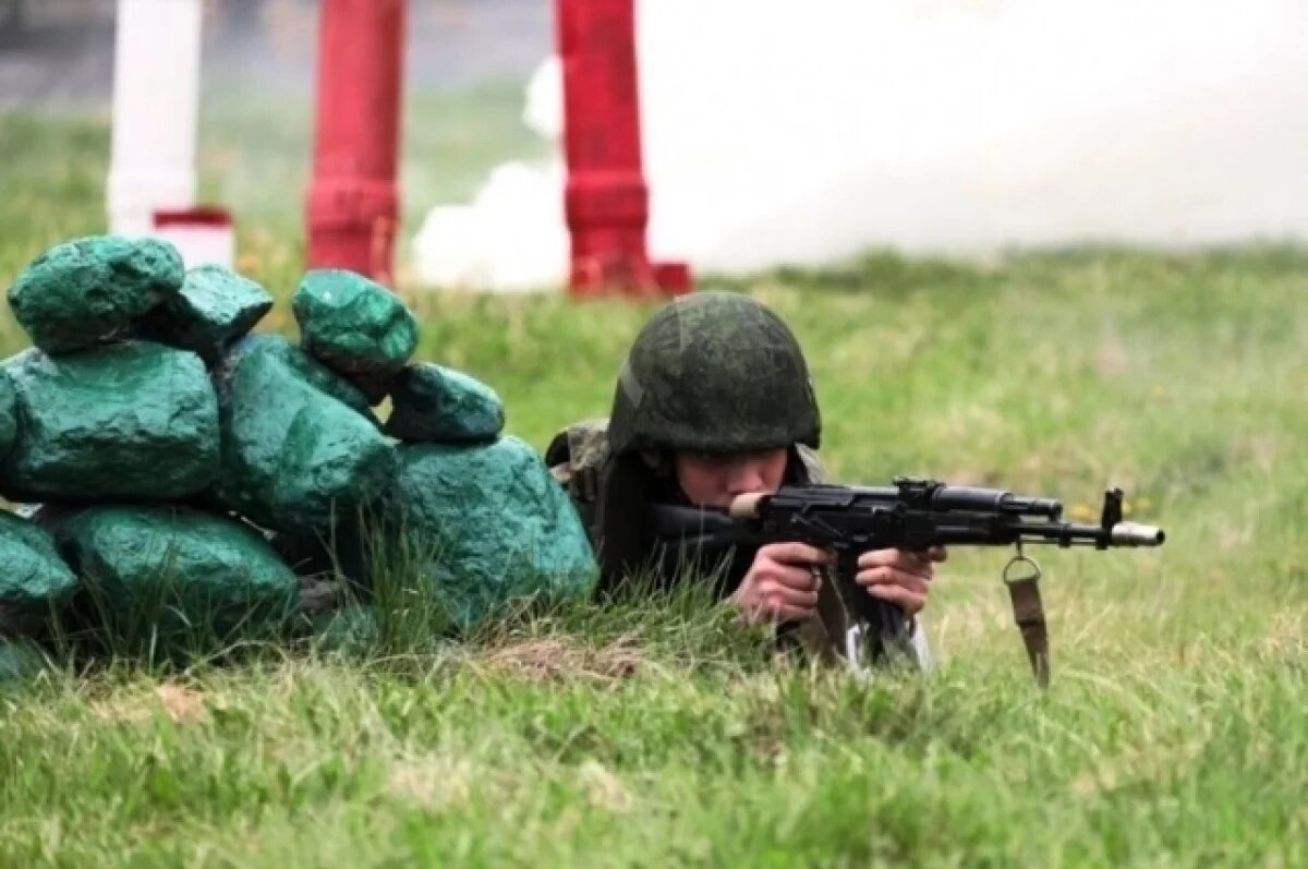    В нижегородское управление Минобороны ищут снайперов и операторов БПЛА