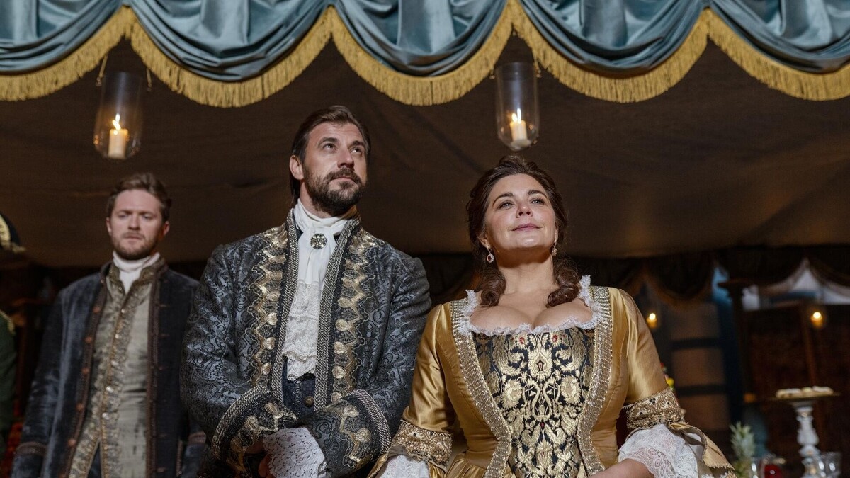 Кадр сериала «Царская прививка»