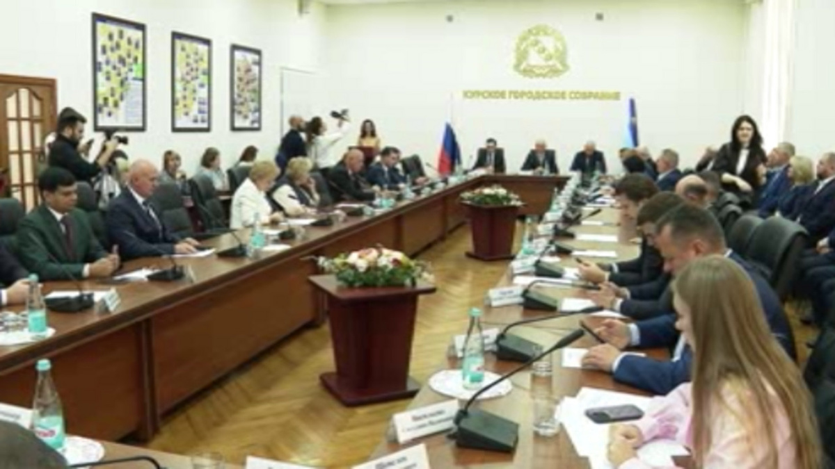    Главой города Курска избран Евгений Маслов