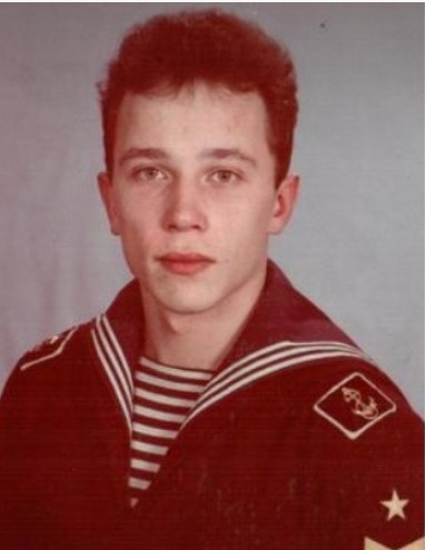 Константин Ивлев родился в семье сотрудника КГБ.