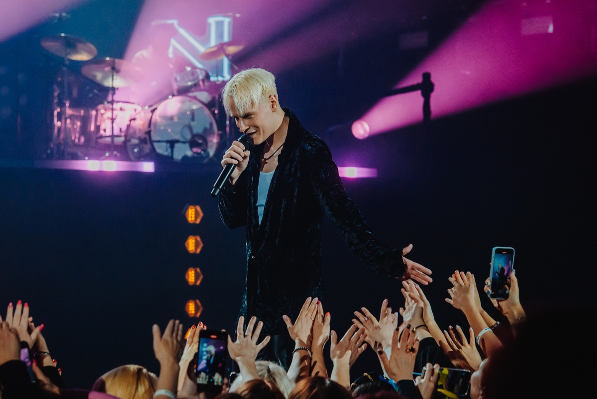 Фото из открытых источников. Шаман на концерте