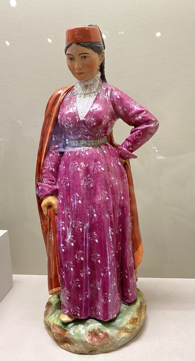 Крымская татарка, 1907-1917 гг., автор П.П. Каменский, Императорский фарфоровый завод