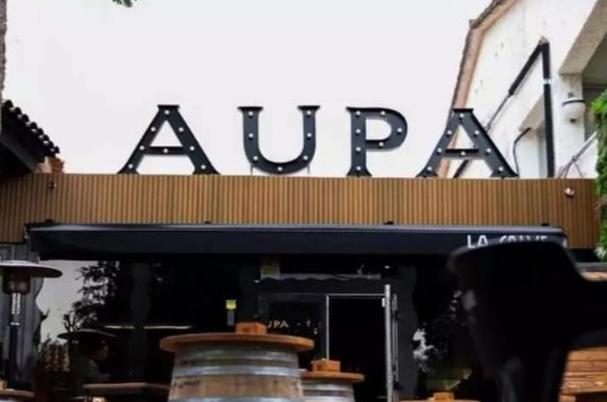    Ресторан Asador Aupa. Источник фотографии: odditycentral.com