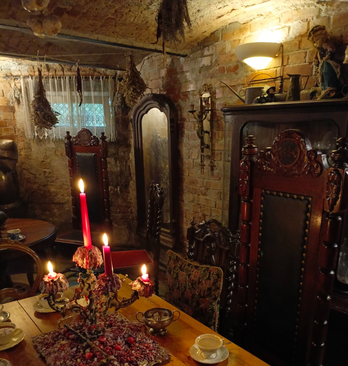 Таинственное многолетнее зеркало