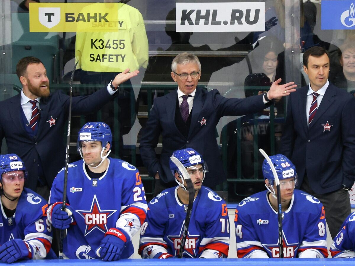    Тренер СКА Игорь Ларионов© РИА Новости / Артем Пряхин