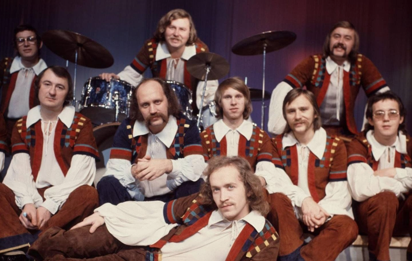 Вокально-инструментальных ансамбль