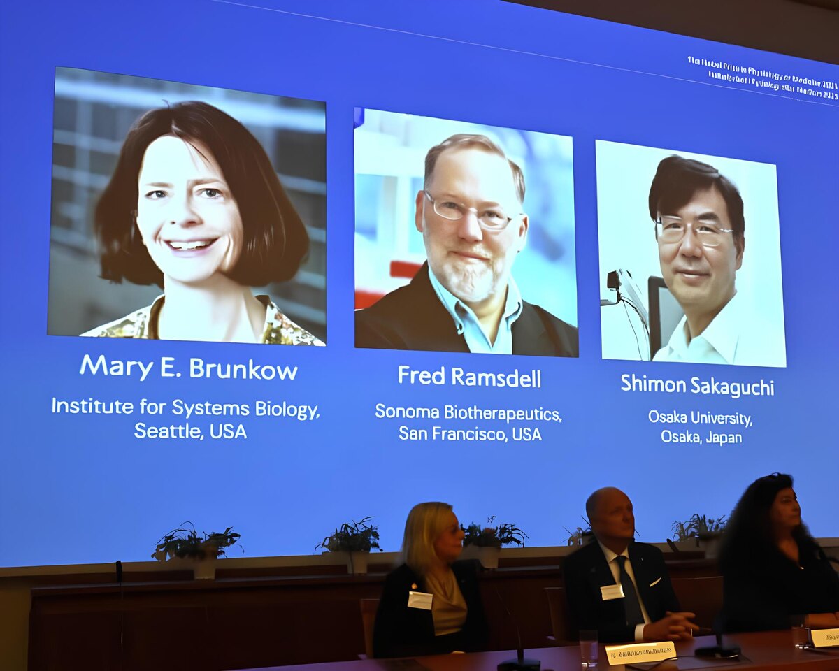 Фото с пресс-конференции Нобелевского коммитета