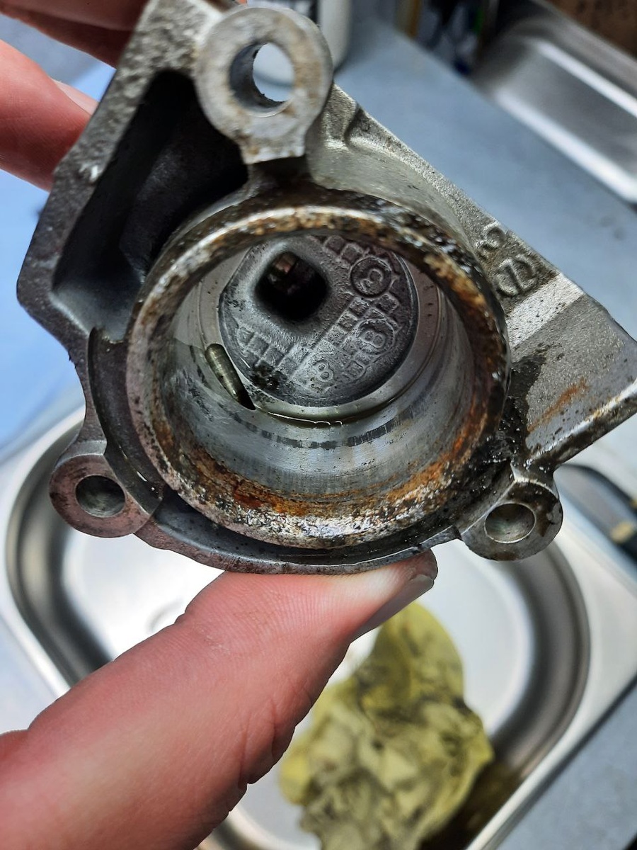 Коррозия в цилиндре