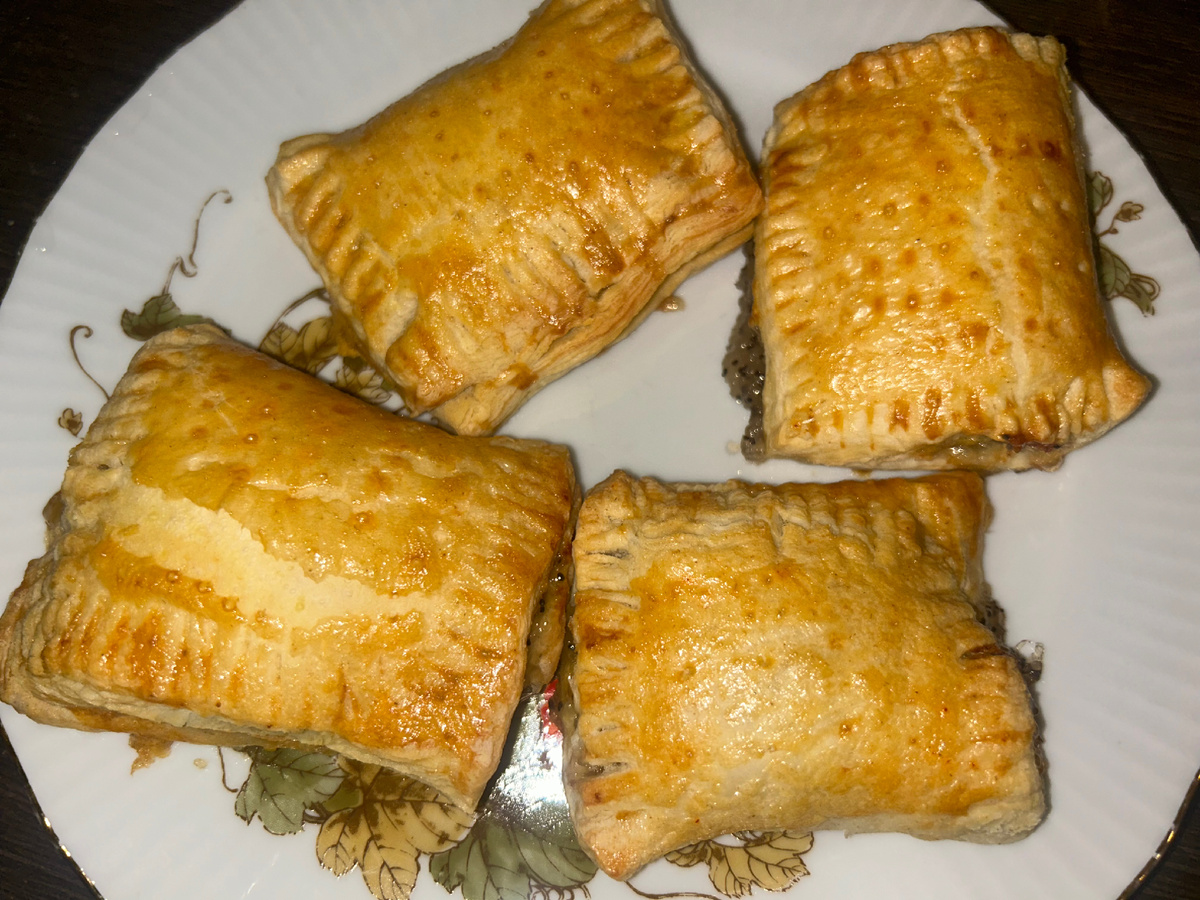 Как приготовить слойки в аэрогриле