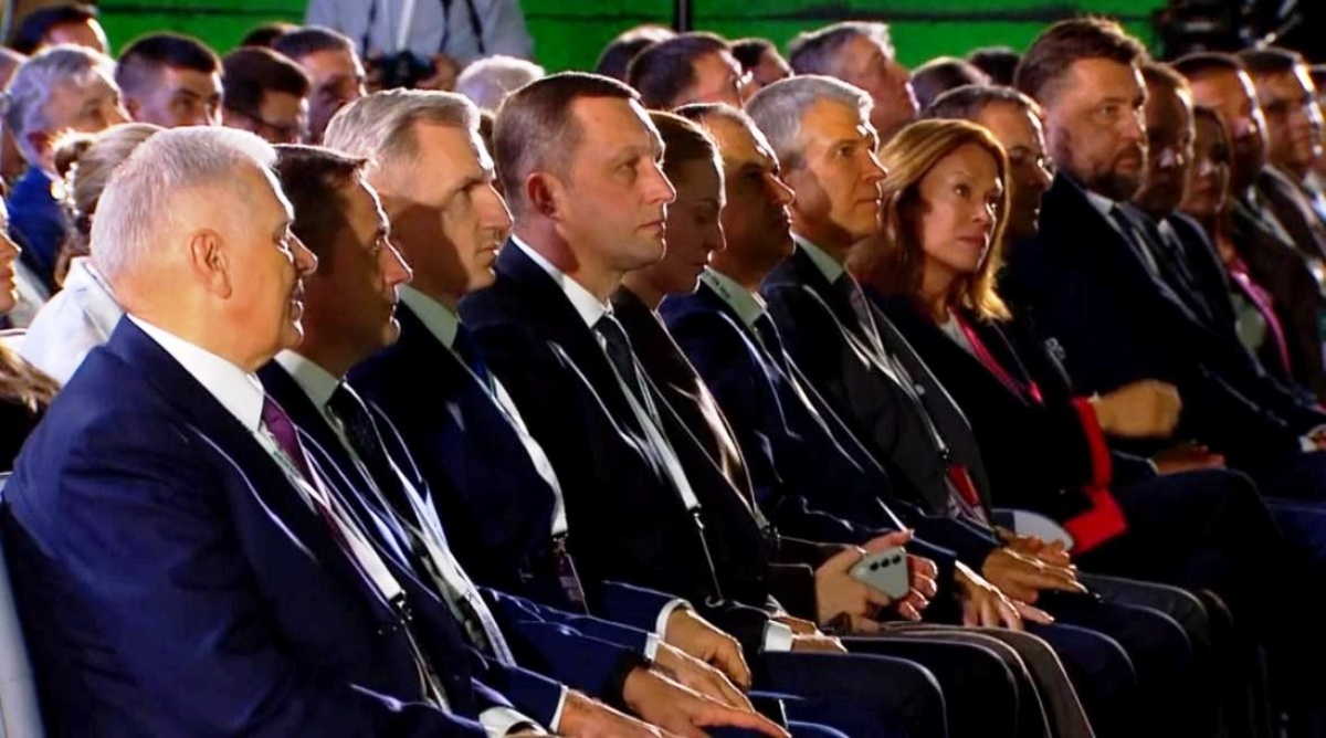    «Золотая осень-2025»: Бусаргин рассказал об инвестпроектах на 1,6 млрдНовости Саратова и области – Сетевое издание «Репортер64»