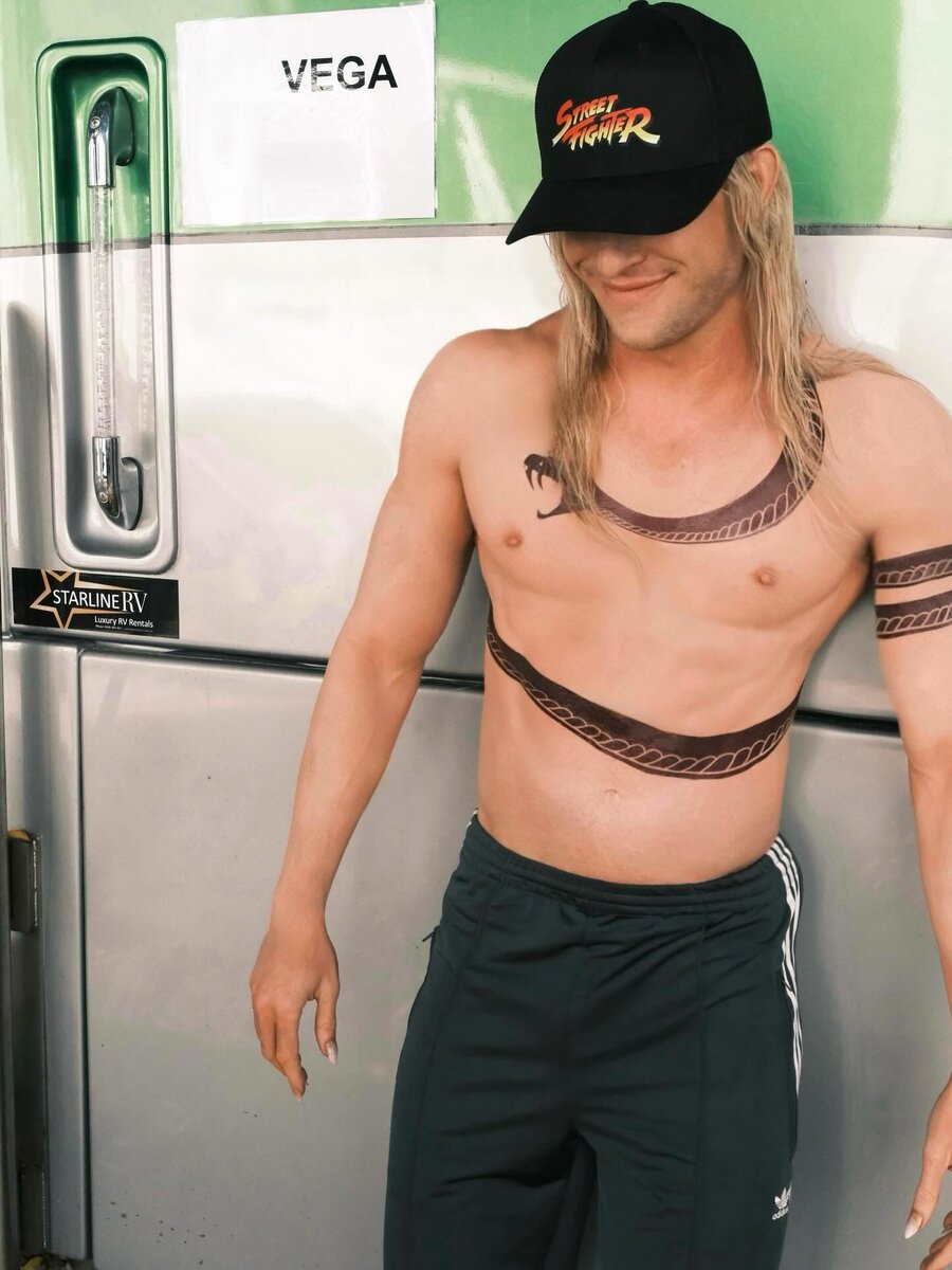 Листайте вправо, чтобы увидеть больше изображений