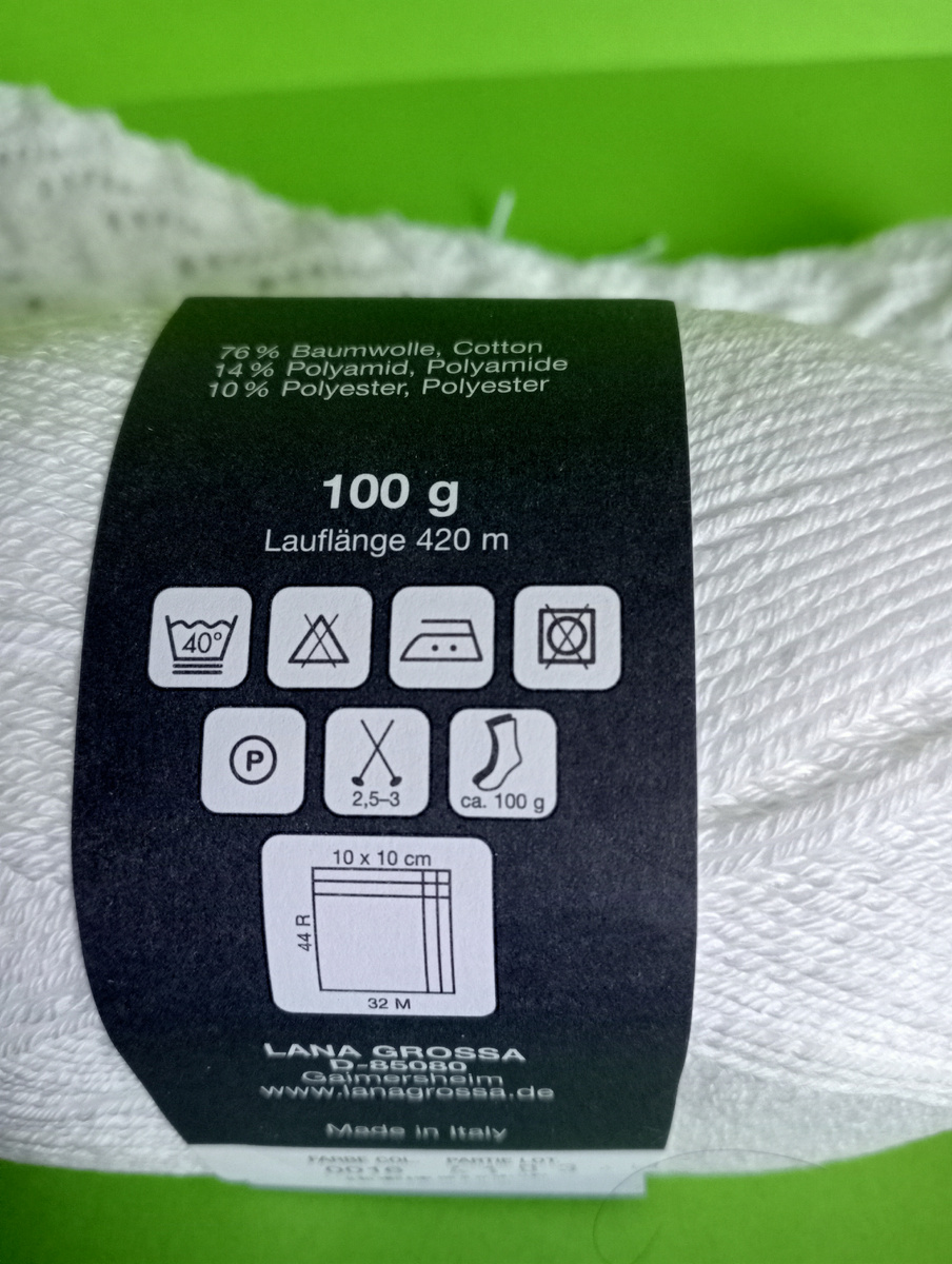 Пряжа для вязания летних ажурных носочков, фото авторов