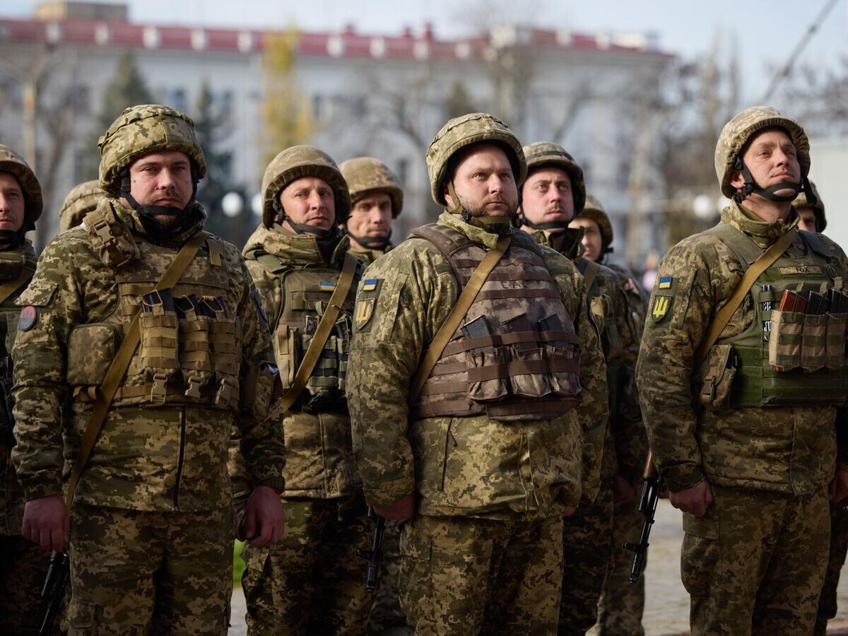    Военнослужащие ВСУ в Херсоне© Фото : Офис президента Украины