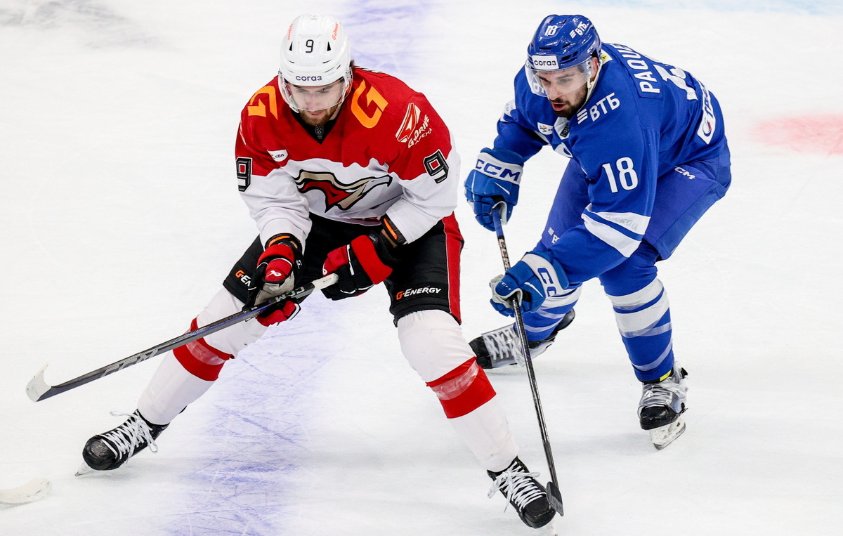    Майкл Маклауд (слева)  Валерия Калугина/ТАСС