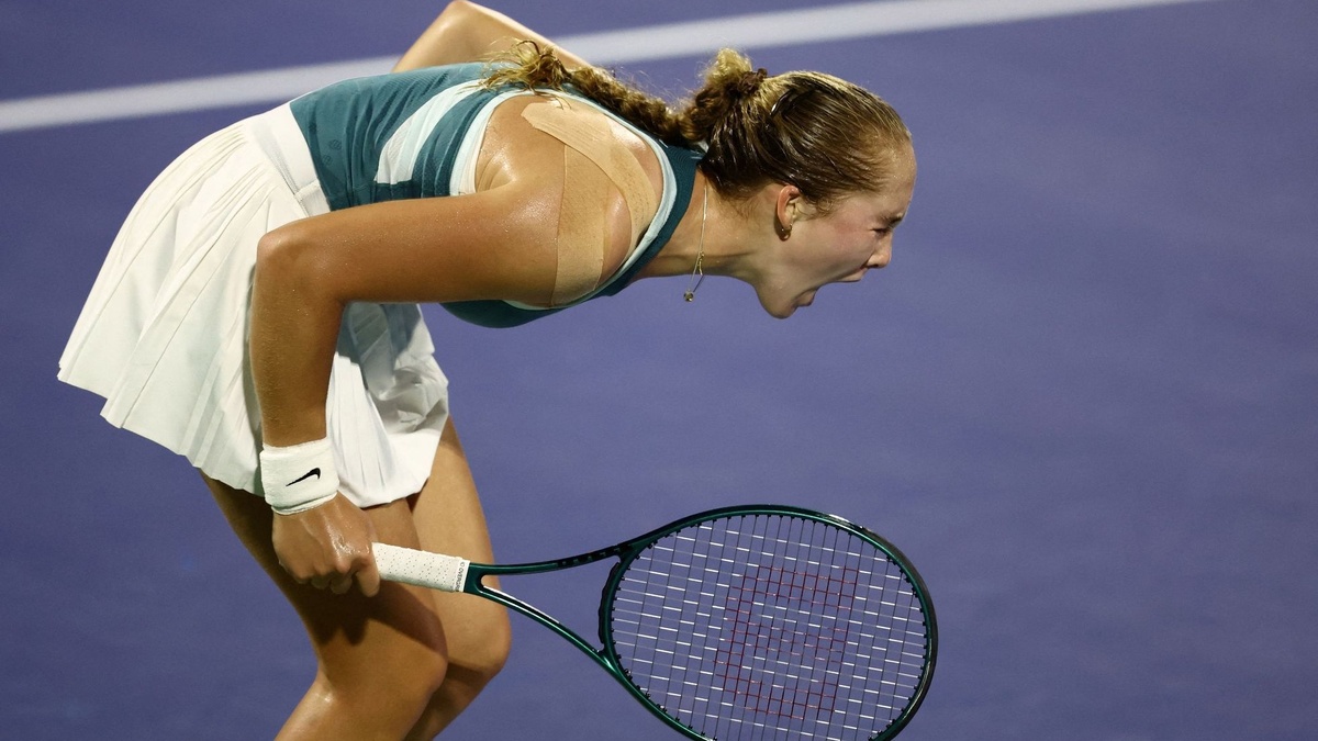 В мире тенниса, где каждый удар — это битва