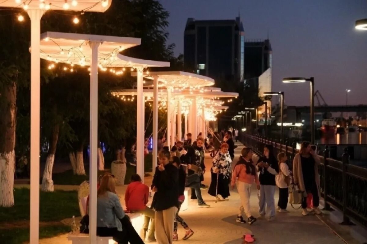    В Астраханской области обновили 36 общественных пространств по нацпроекту