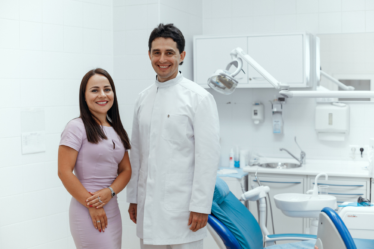 Фотография взята с сайта стоматологии Дмитрович Фэмили https://www.dmitrovich.ru/