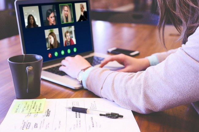    Skype компьютер конференция видеоконференция