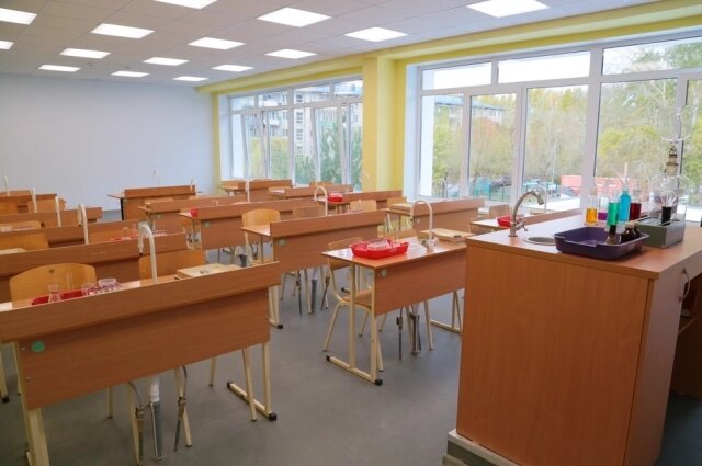    На обновление и оснащение 82-й школы направили более 257 млн рублей. Фото: АиФ/ Владимир Казионов