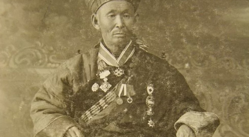 «Может встать и уйти»: почему ученые не могут разгадать секрет 170-летнего монаха, который «вышел из тела», чтобы показать мощь духа