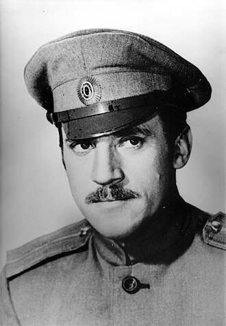 Владимир Семёнович Высоцкий / Владимир Высоцкий в советском кинематографе / Знаковые роли в фильмах «Вертикаль» и «Служили два товарища»