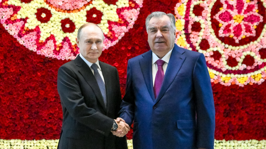    Фото: © РИА Новости/Григорий Сысоев; 5-tv.ru