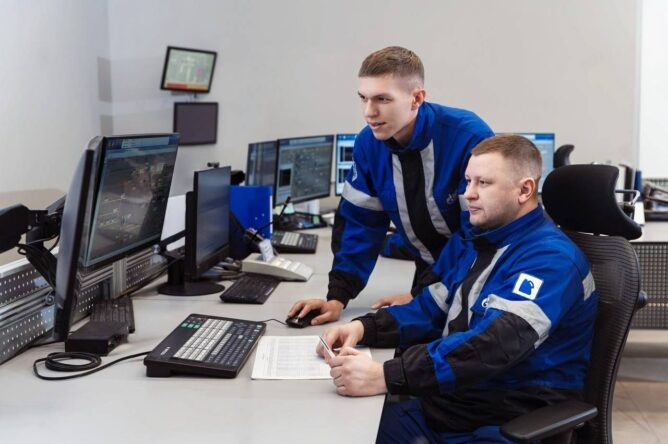      Автор фото: Дмитрий Верхоробин Роман Фандорин