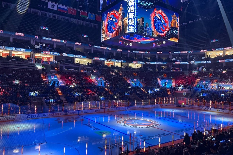    Матчи «Драконов» проходят на новенькой арене Ольга ВЕДЕРНИКОВА