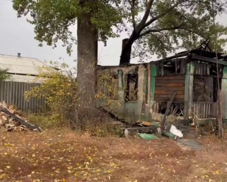     В Солнцевском районе Курской области при пожаре погиб мужчина
