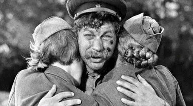 Кадр из фильма "А зори здесь тихие"