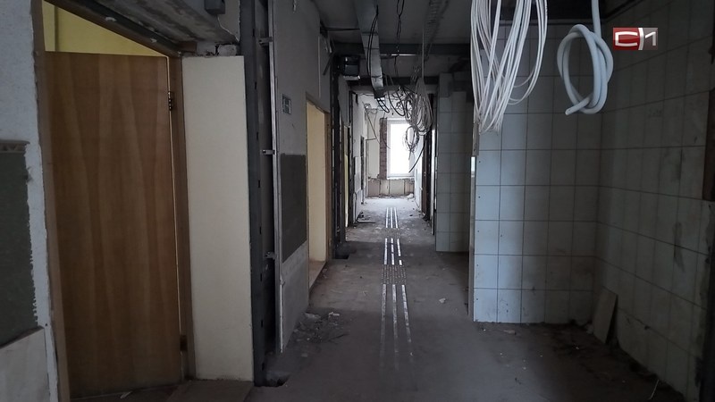    Закончить ремонт колледжа русской культуры в Сургуте планируют на полгода позже