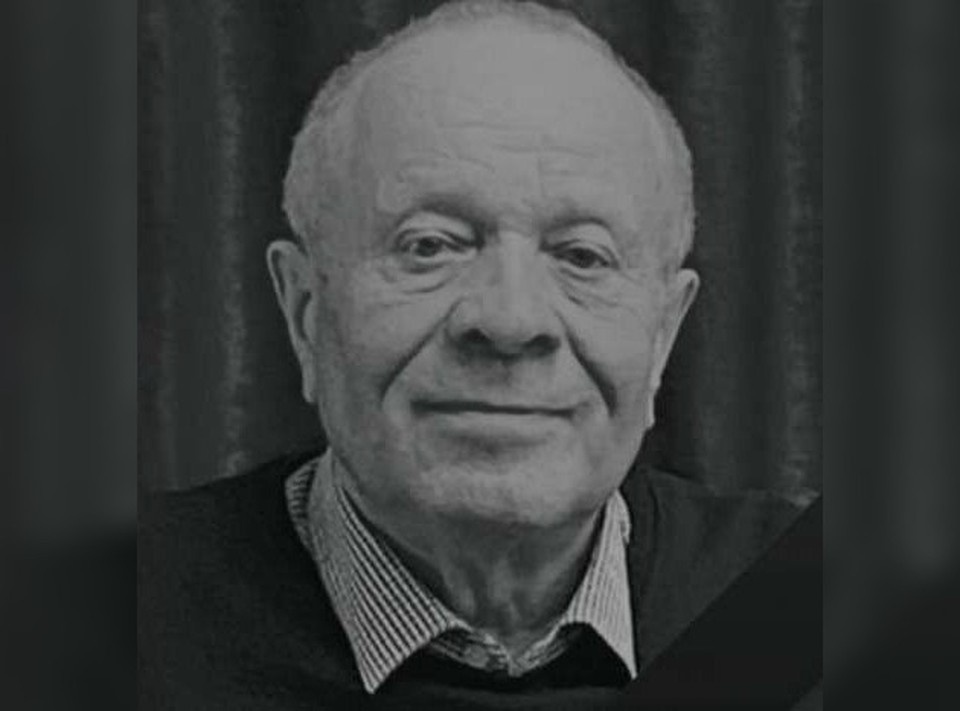    Киров прощается с заслуженным врачом России Анатолием Михеевым.