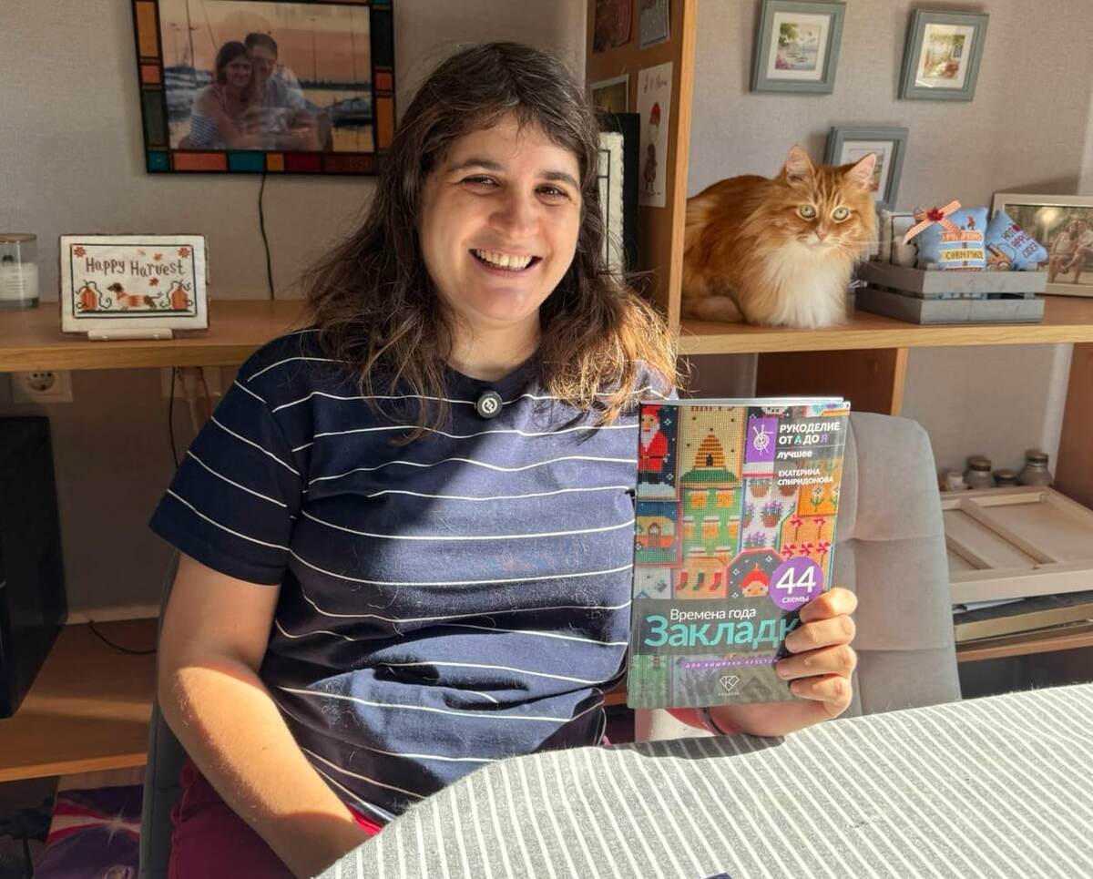 Ричи позирует для обложки видео