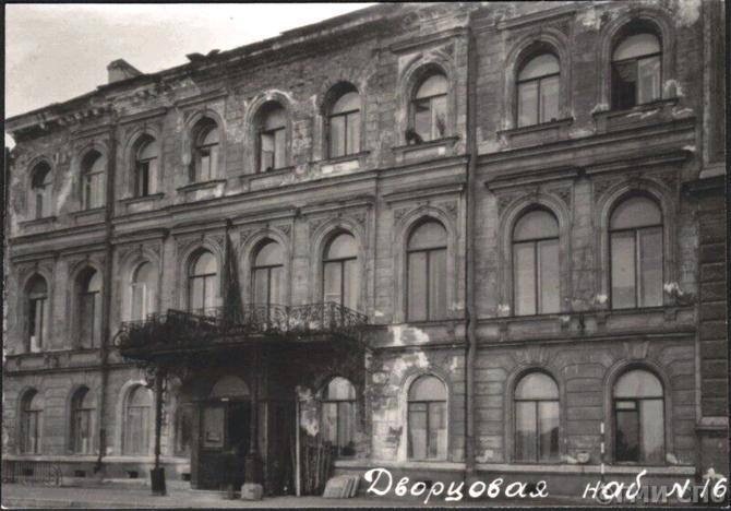 Место, где собиралась элита. Петербургский Английский клуб.
