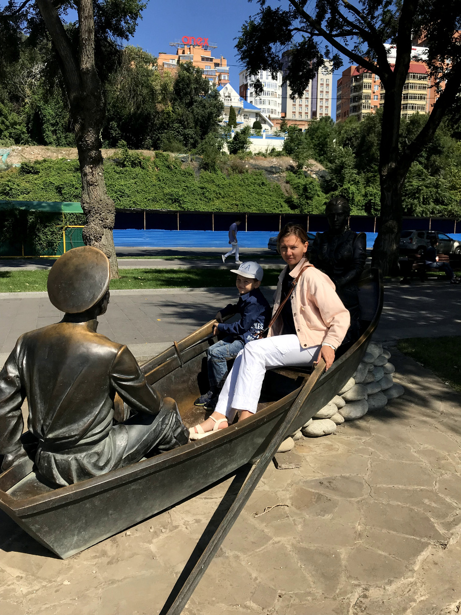 Вот я какую фото из Ростова нашла) 