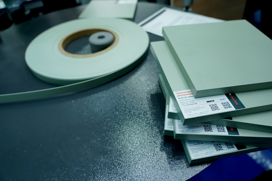 Фото 1. Заготовки с PUR клеем