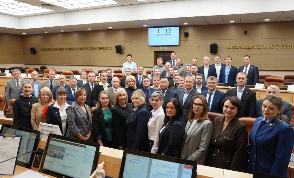    Парламентская школа для депутатов из муниципалитетов проходит в ЗС