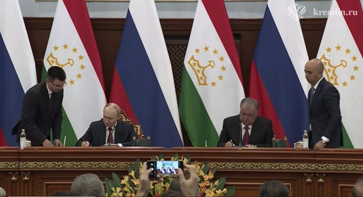     / Источник: Кадр из видео