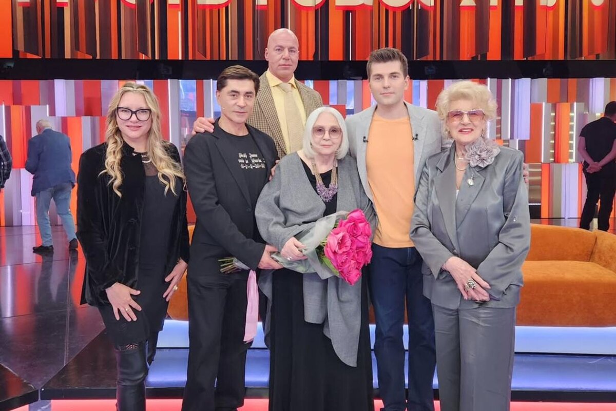     Социальные сети