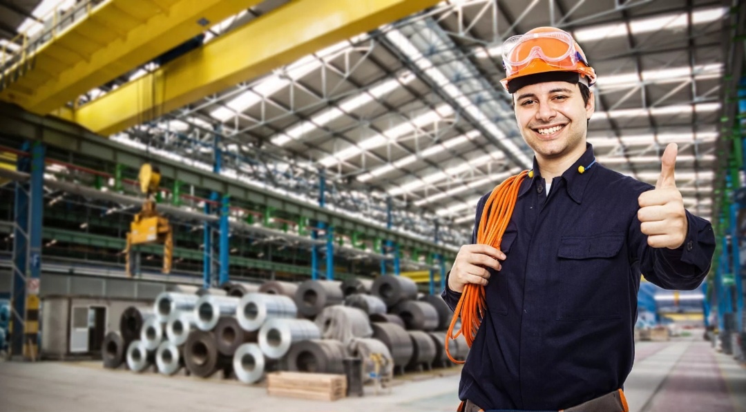 Работяга с завода, --взято из интернета с целью ознакомления. 