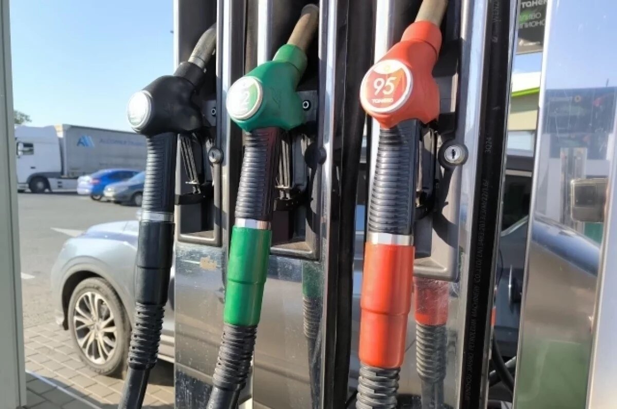    В Тверской области рекордно взлетели цены на бензин