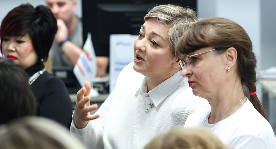    Губернатор провел телемост с военнослужащими полка Московской области / Медиасток.рф