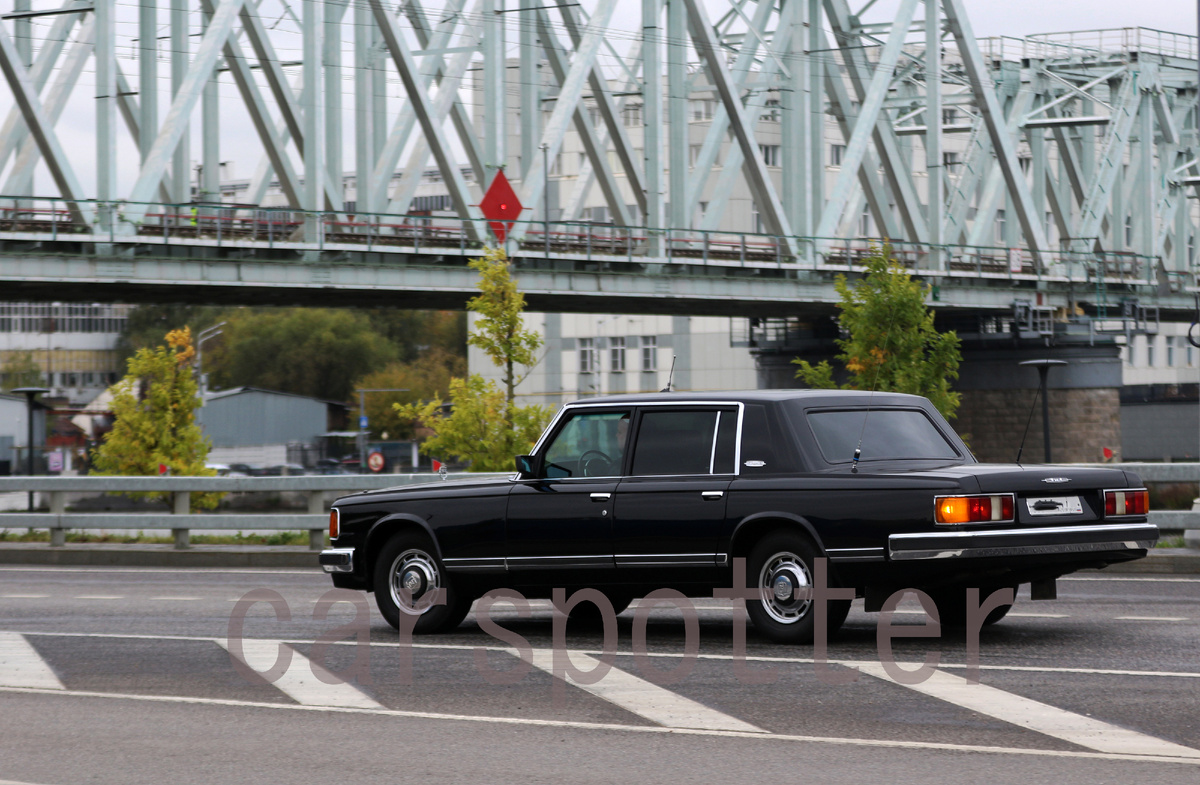 ЗИЛ-41041 и Даниловский мост