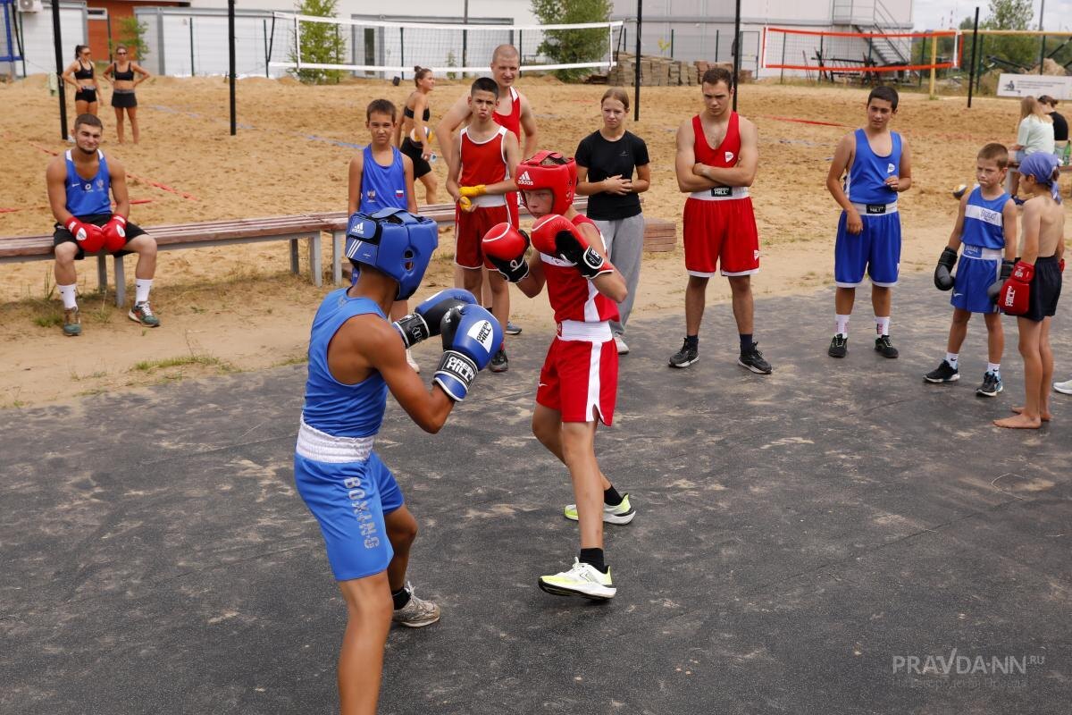    Поводом для разбирательства стал инцидент в спортивном лагере